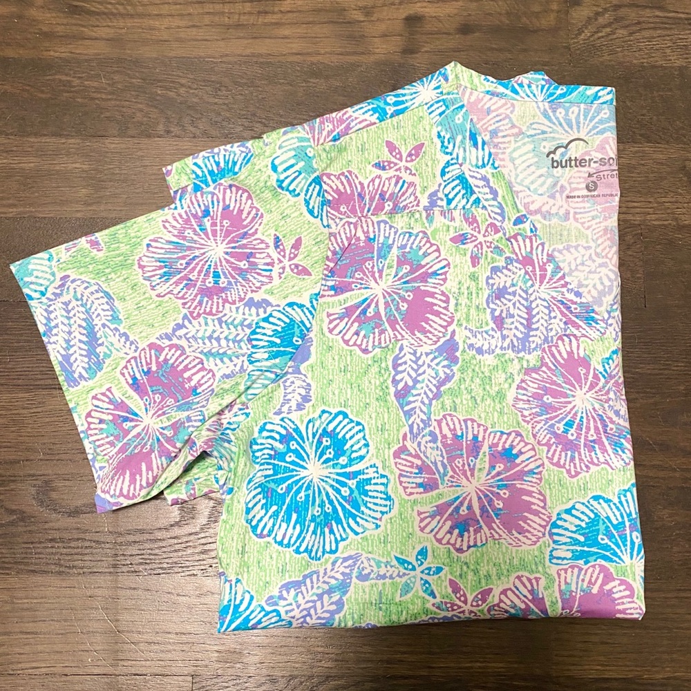 Butter soft scrub top